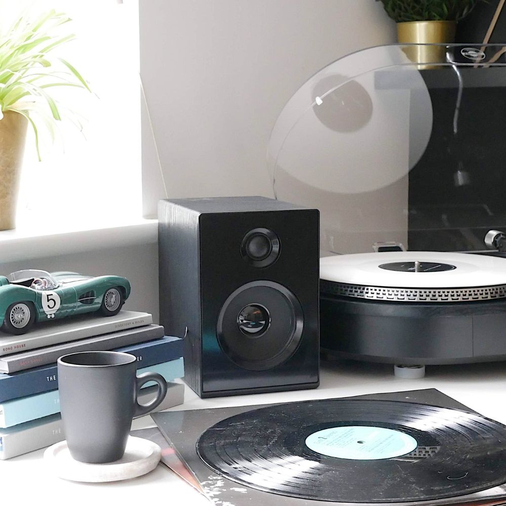 Camden Luxury Record Player with Bluetooth - Black