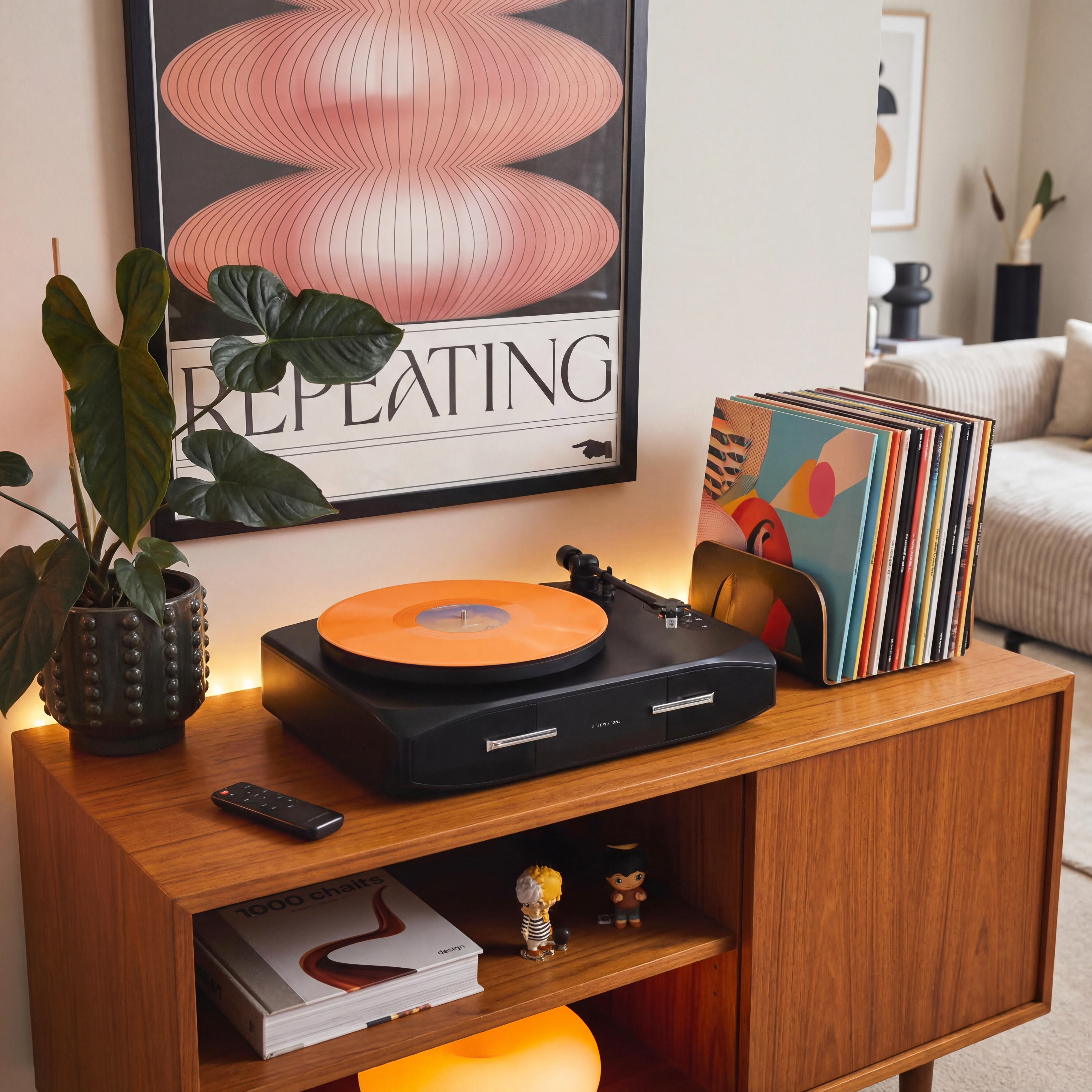 Mayfair Fully Automatic Record Player With Built in Speakers