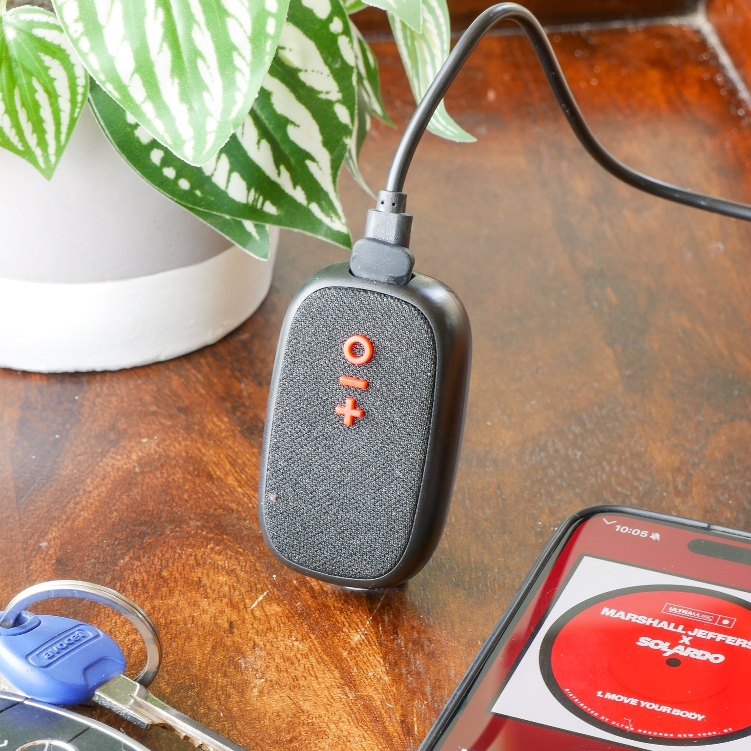 Clip On Mini Bluetooth Speaker