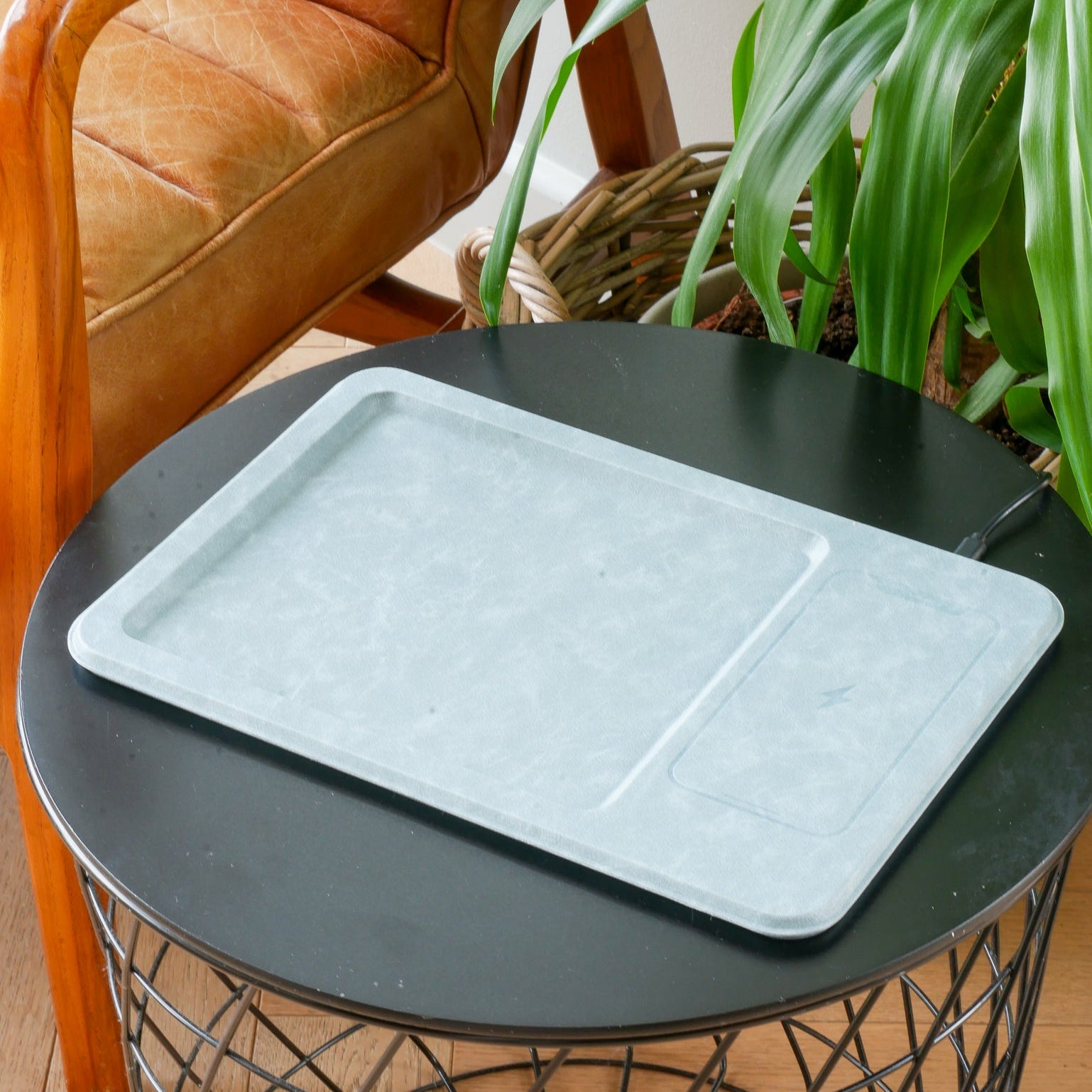 PU Leather Wireless Charging Vanity Tray Blue