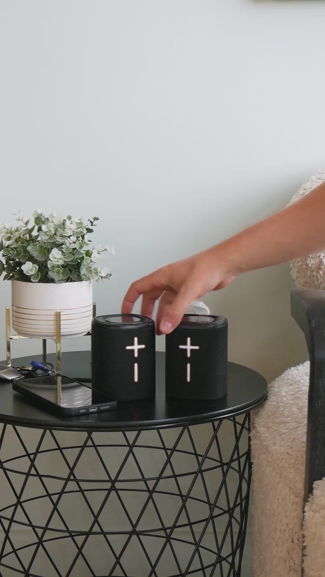Split Bluetooth Speaker Black