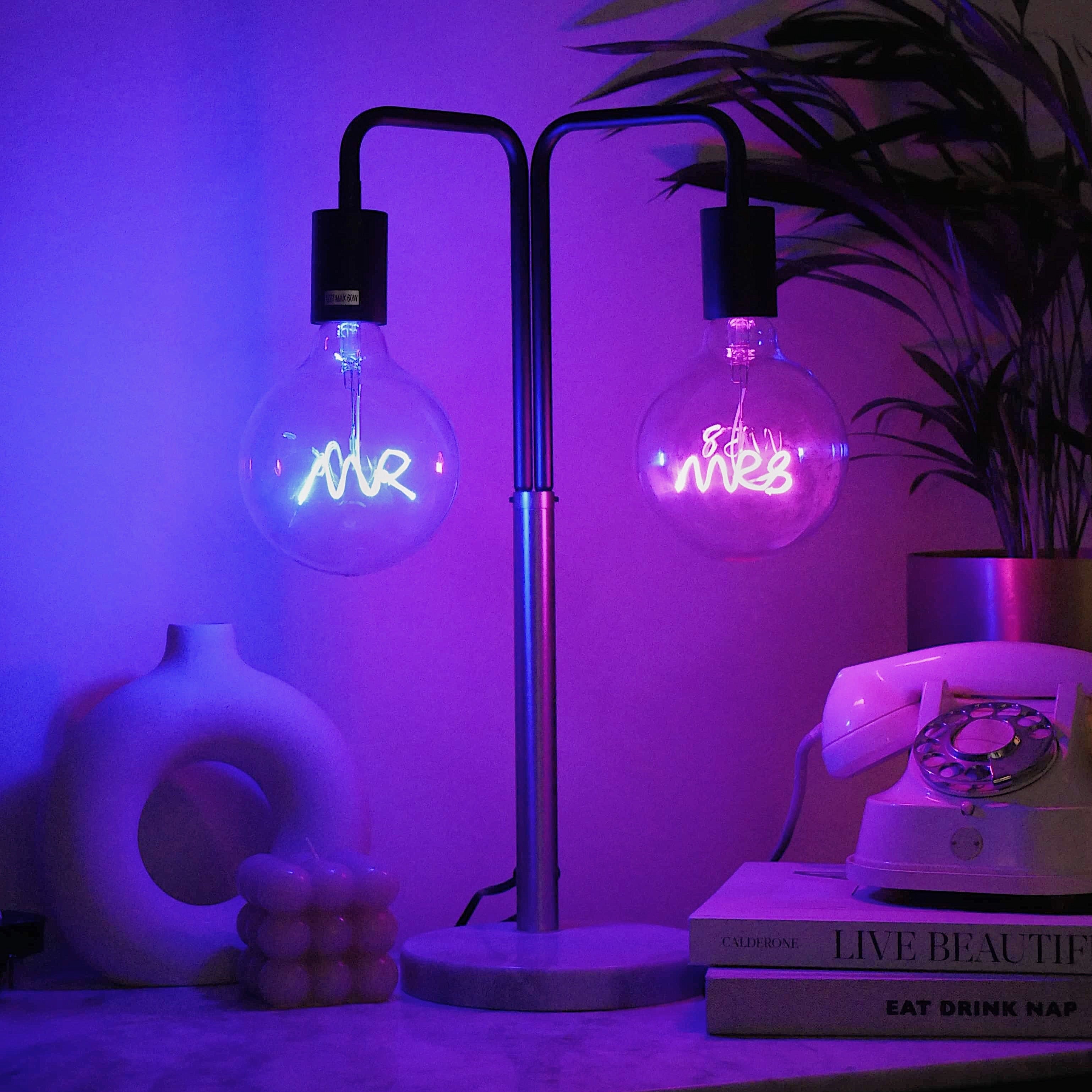 Mr & Mrs Set Text Bulb & Desk Lamp - Screw Up