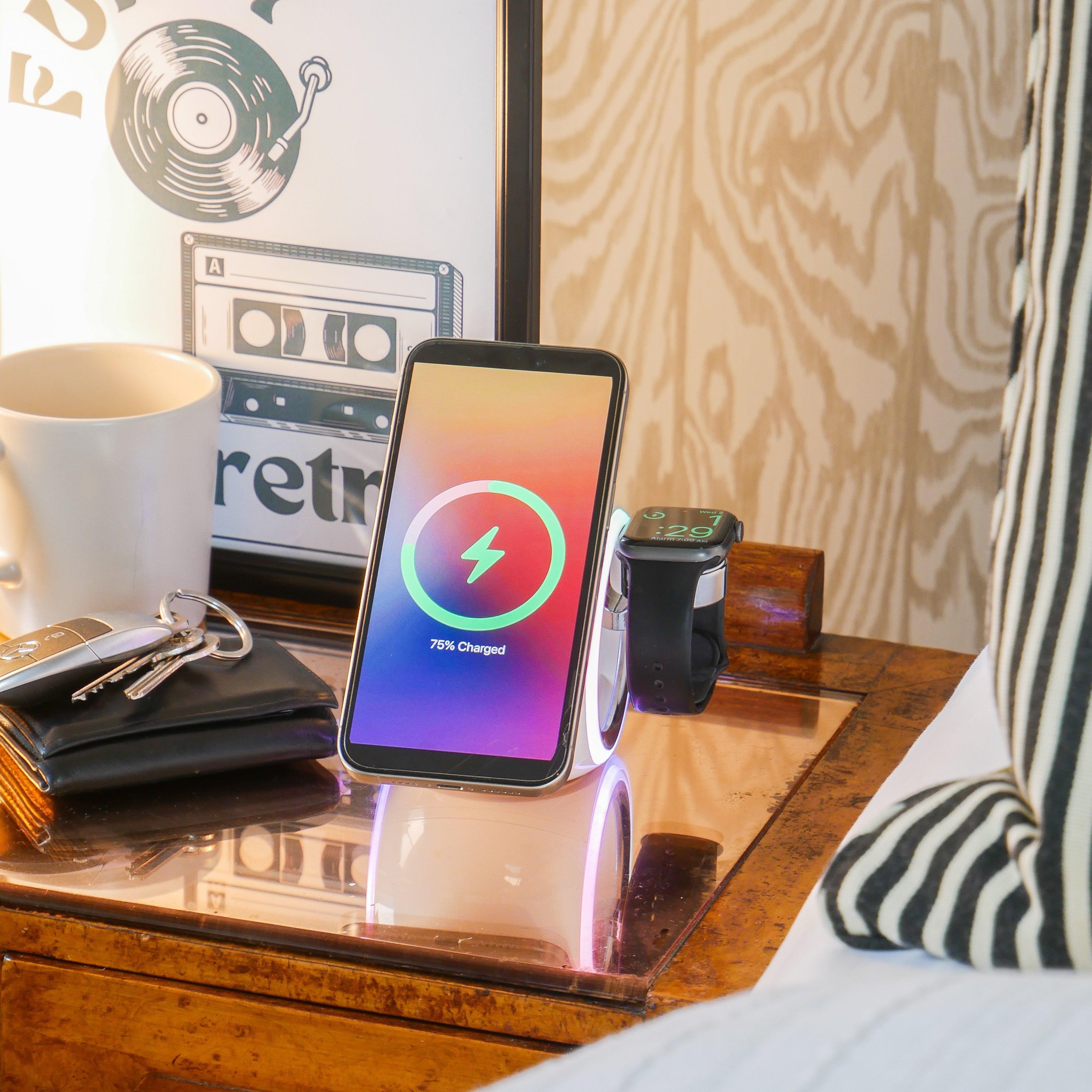 Capsule 3 in 1 Apple Wireless Charging Station - Pink
