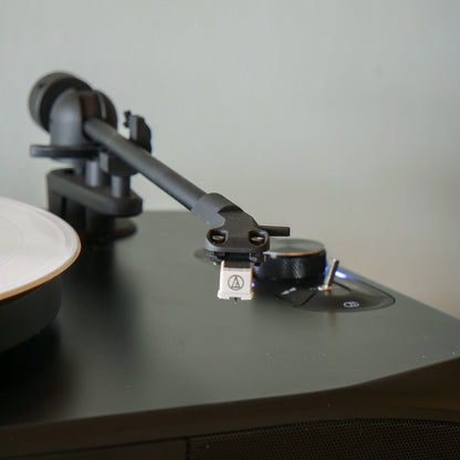 Mayfair Fully Automatic Record Player With Built in Speakers