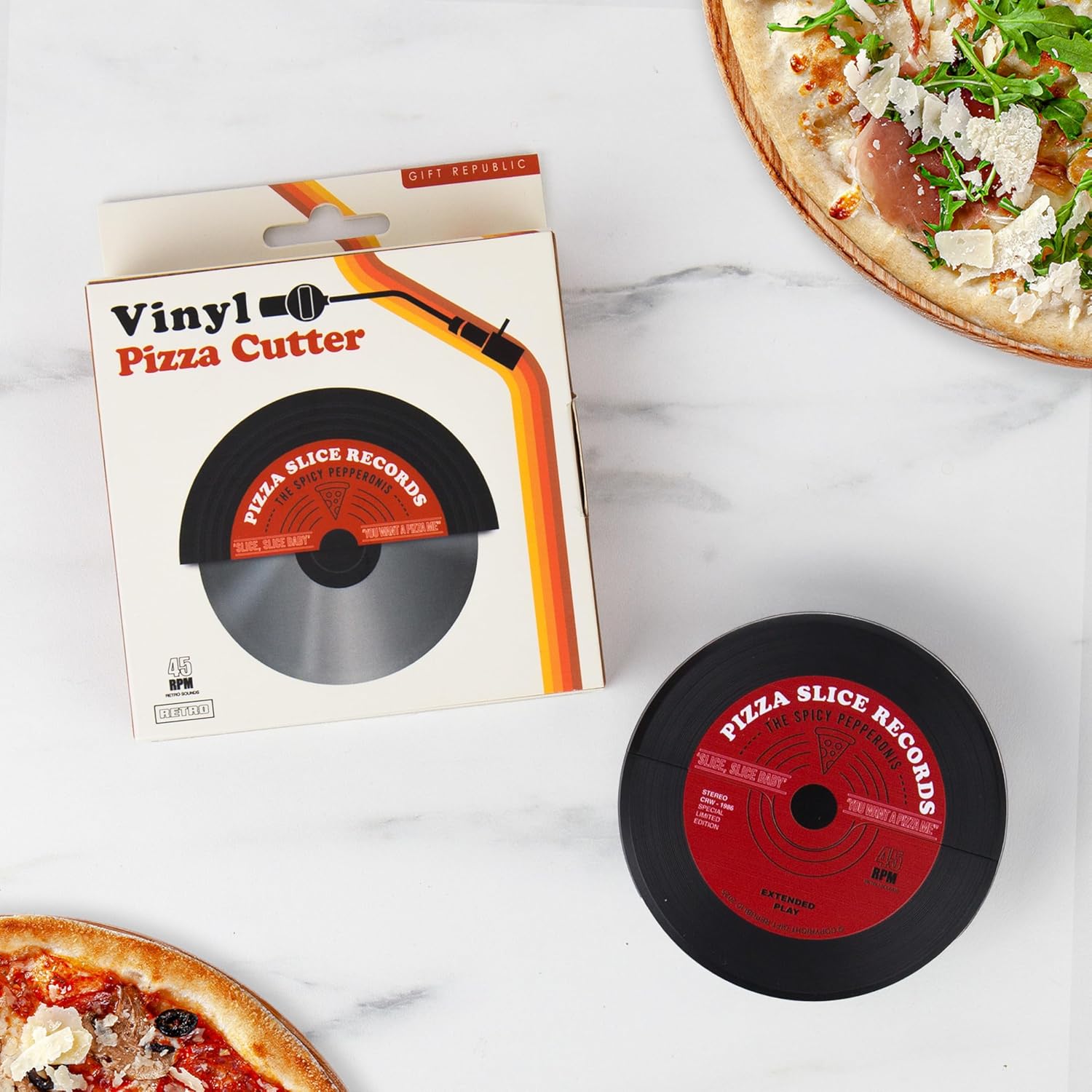 Vinyl Record Pizza Cutter – Retro Music Inspired Kitchen Tool